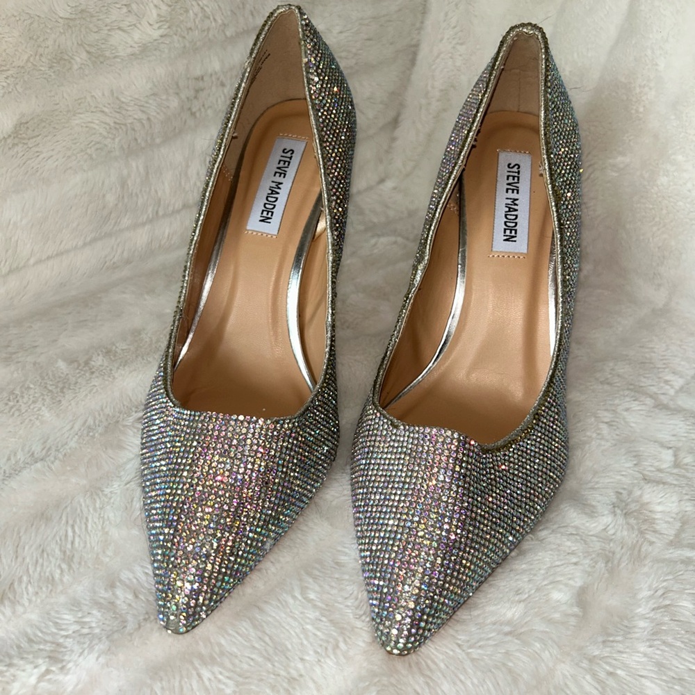 Steve Madden Altisha-R Embellished Rhinestone Pump Sparkling Silver Women's Heel